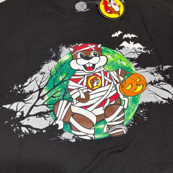 Bucees Boo Crew 22 Halloween Tshirt 